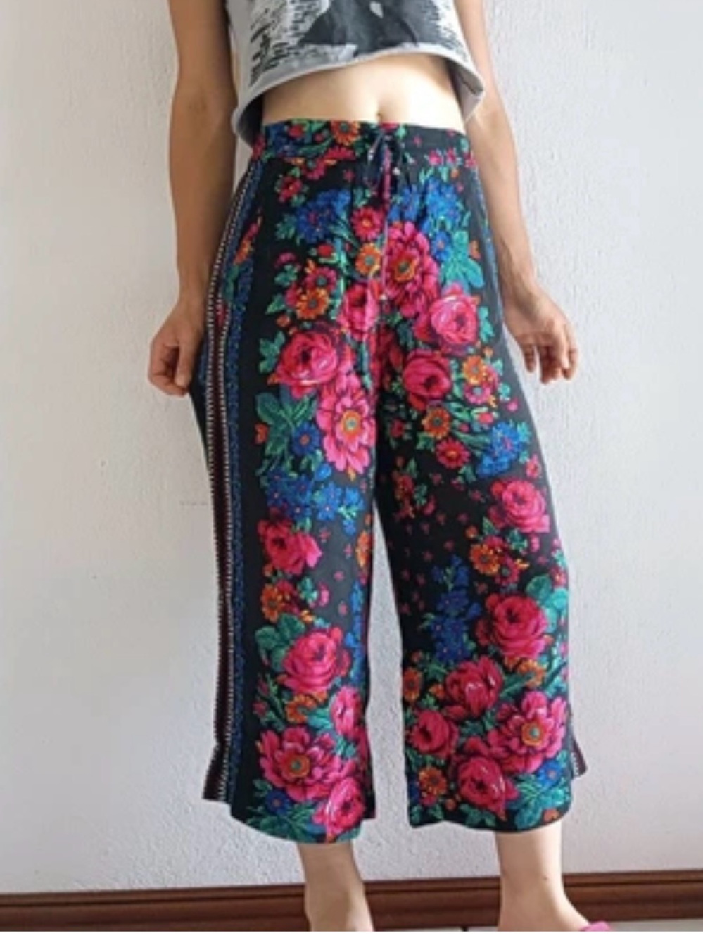 Zara Trafaluc Floral Wide-Leg Pants – Size M